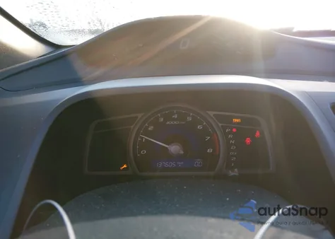 2010 Honda Civic Ex z USA, uszkodzony, nr VIN 2HGFG1B86AH524122